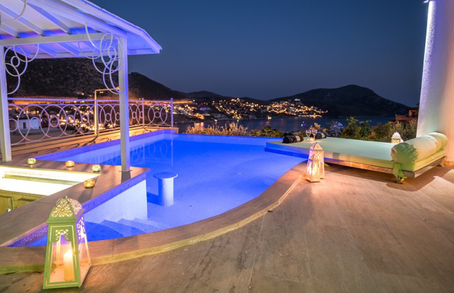 4 bedroom villa in Kalkan with own pool
