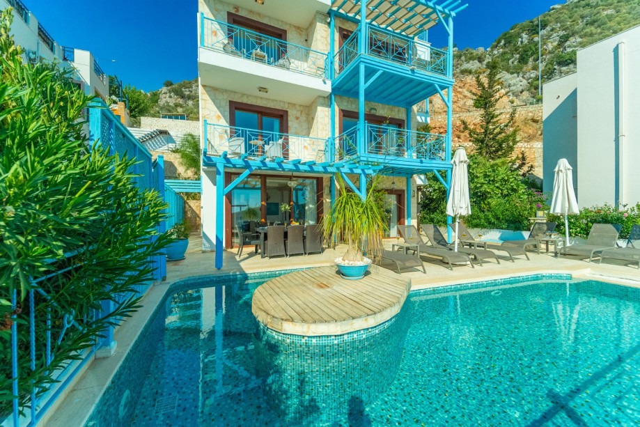 5 bedroom villa in Kalkan for holiday rental
