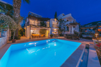 2 bedroom Kalkan villa for holiday rental