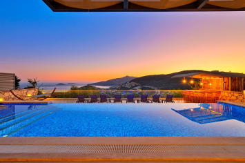 5 bedroom Kalkan villa for holiday rental