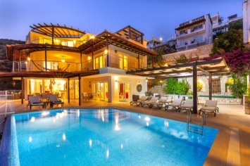 A 6 bedroom villa in Kalkan with pool