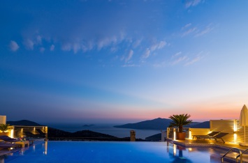 4 bedroom Kalkan villa for holiday rental