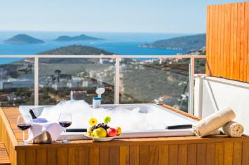 5 bedroom villa with own pools in Kalkan, Turkey