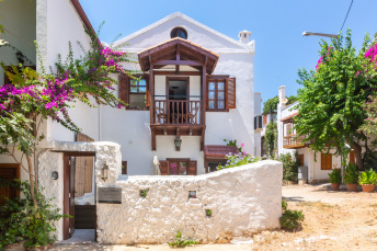 2 bedroom villa in Kalkan's old town