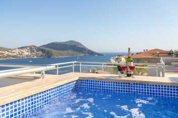 5 bedroom villa in Kalkan for holiday rental