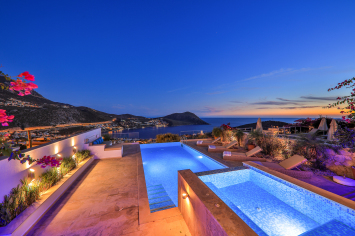 4 bedroom holiday villa in kalkan