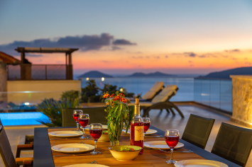 4 bedroom Kalkan villa for holiday rental