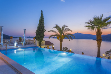 6 bedroom Kalkan villa for holiday rental with own beach platform