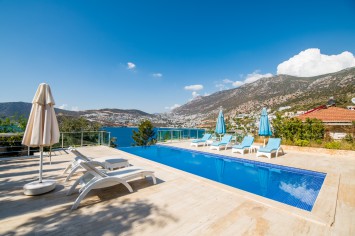 3 bedroom villa in Kalkan for holiday rental