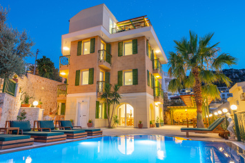 7 bedroom villa in Kalkan for holiday rental