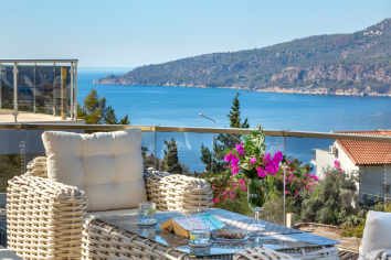 5 bedroom villa in Kalkan for holiday rental