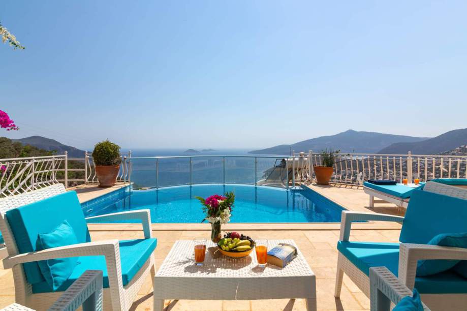 5 bedroom villa in Kalkan Turkey for holiday rental