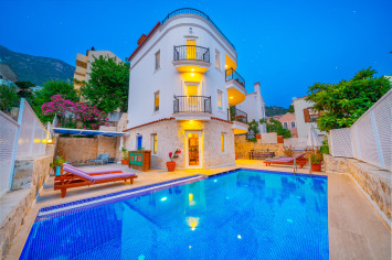 4 bedroom villa in Kalkan, Turkey